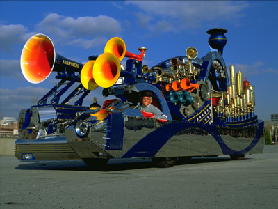 Big car store horn